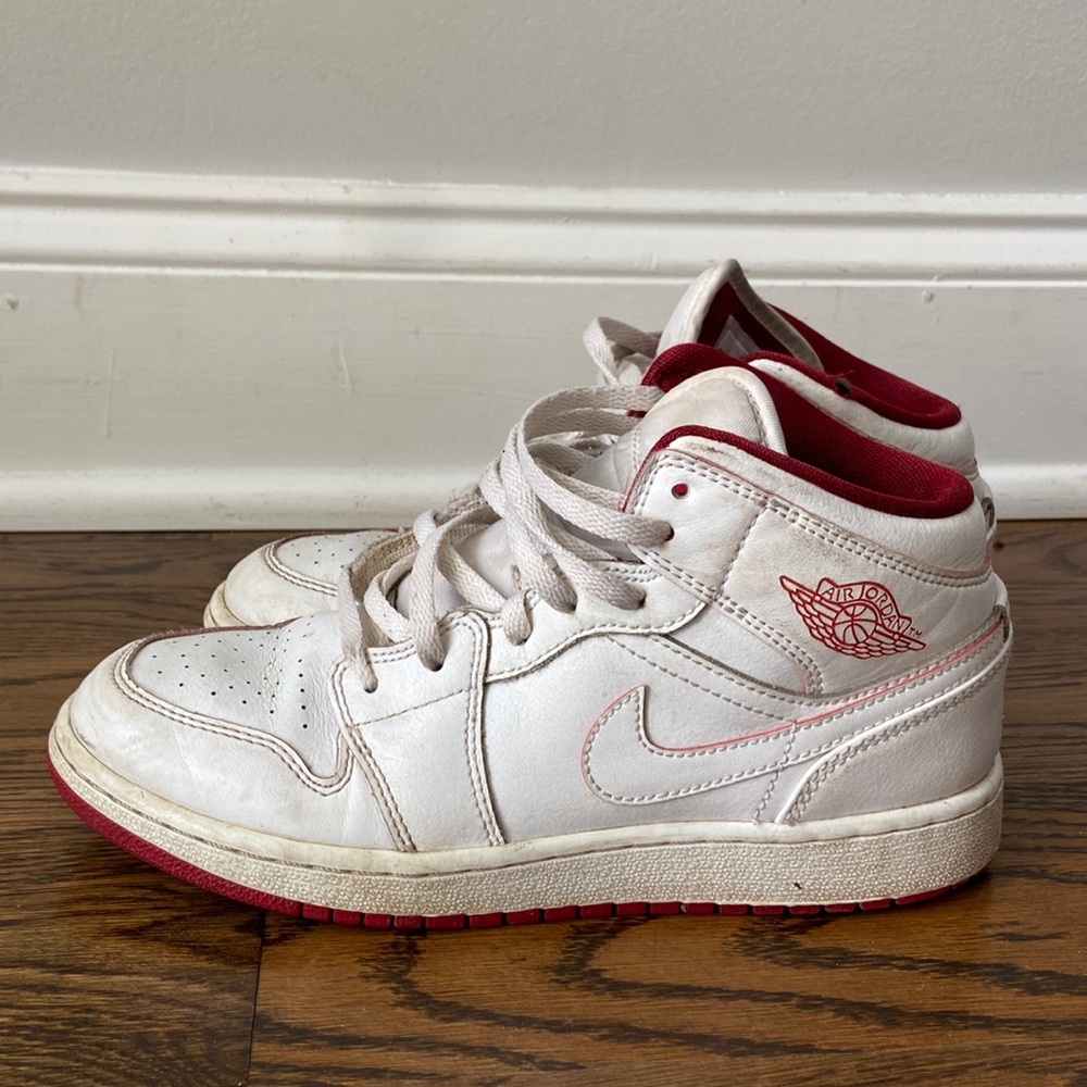 Nike Jordan 1 Mid